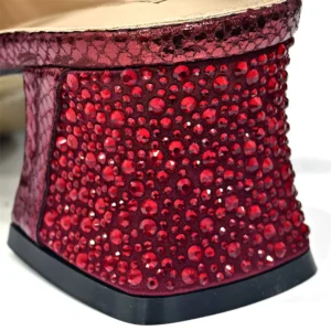 2025 Elegant Women's Peep-Toe Heels and Matching Wine Color Diamond Pumps Set - Stylish Italian Shoes and Bags for Parties - Image 3